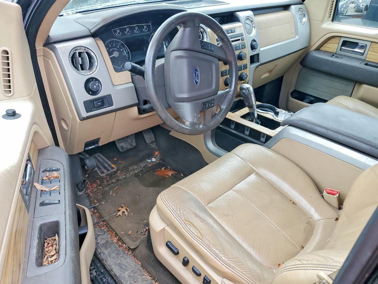 2011 FORD F150