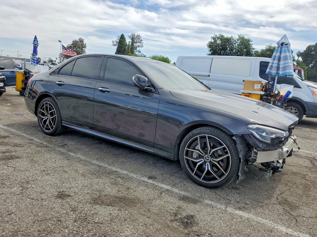 2022 MERCEDES-BENZ E-CLASS