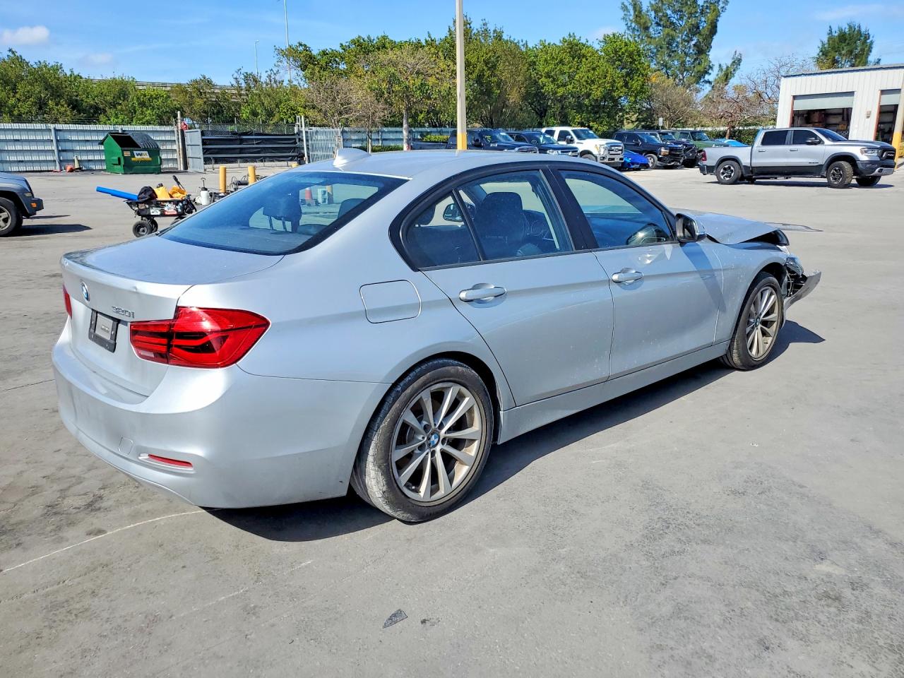 2018 BMW 3 SERIES