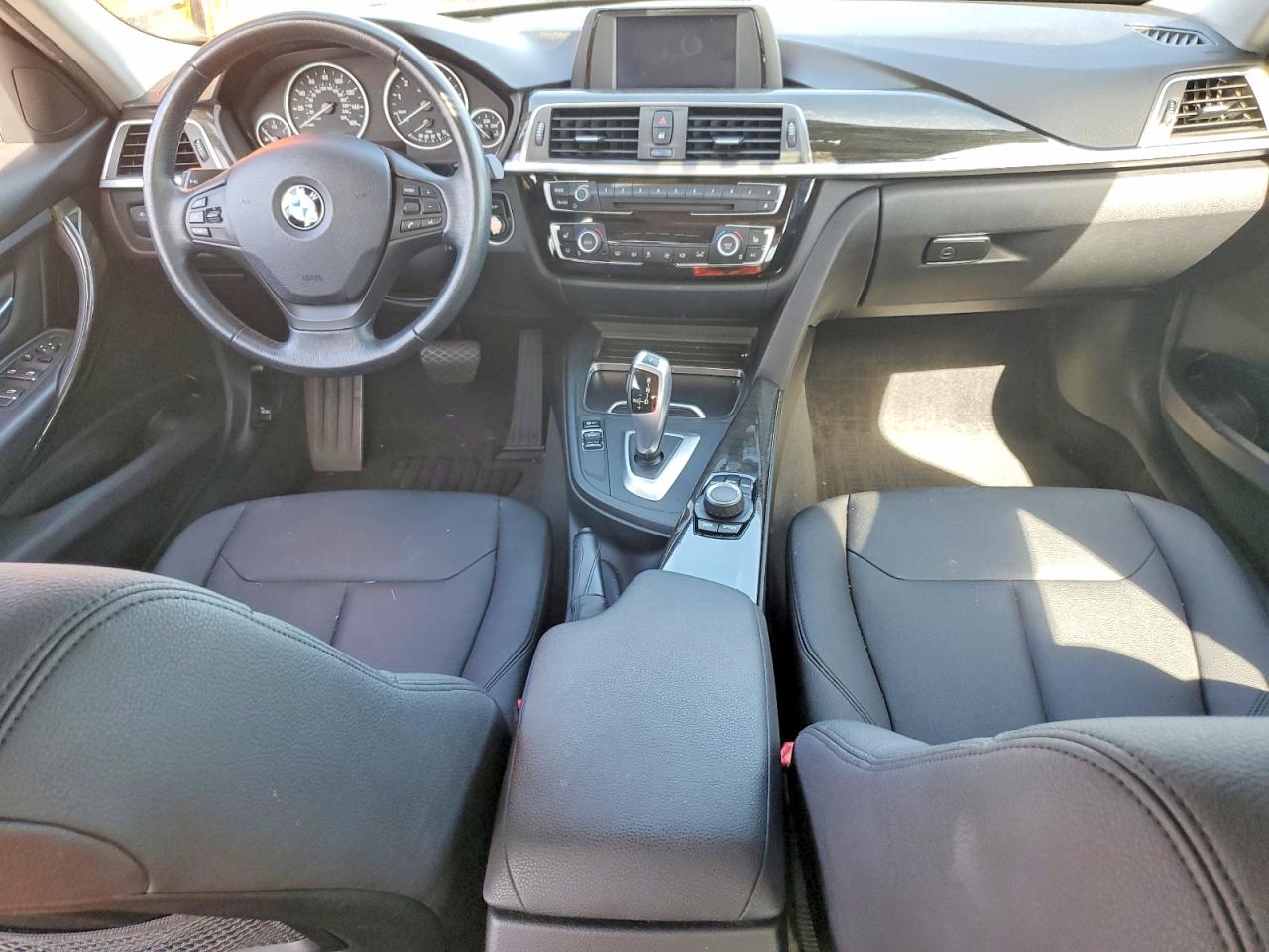 2018 BMW 3 SERIES