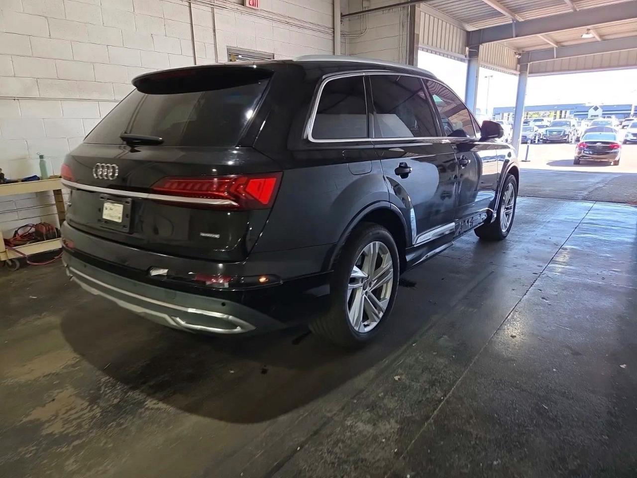 2020 AUDI Q7
