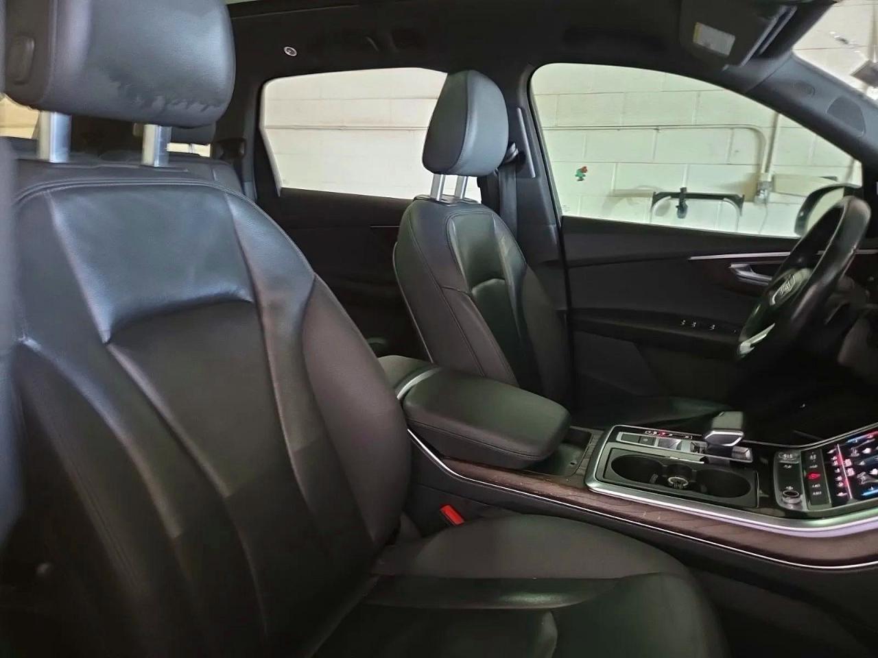 2020 AUDI Q7