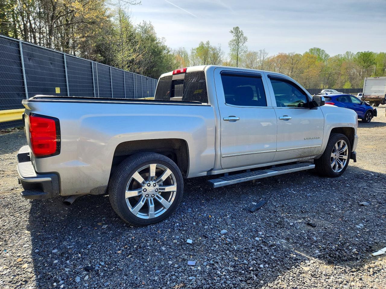 2016 CHEVROLET SILVERADO