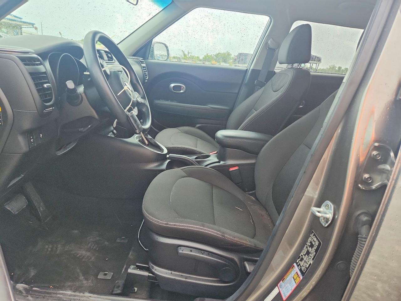 2017 KIA SOUL