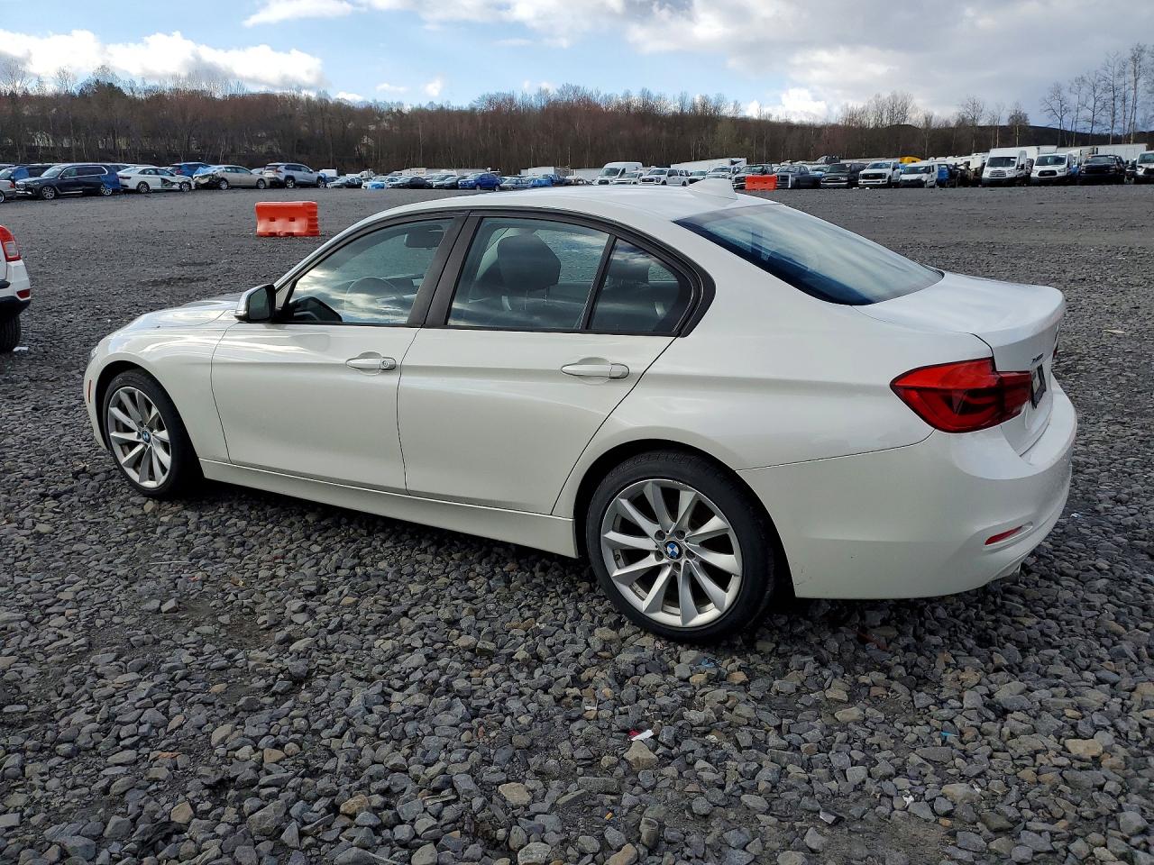 2018 BMW 3 SERIES