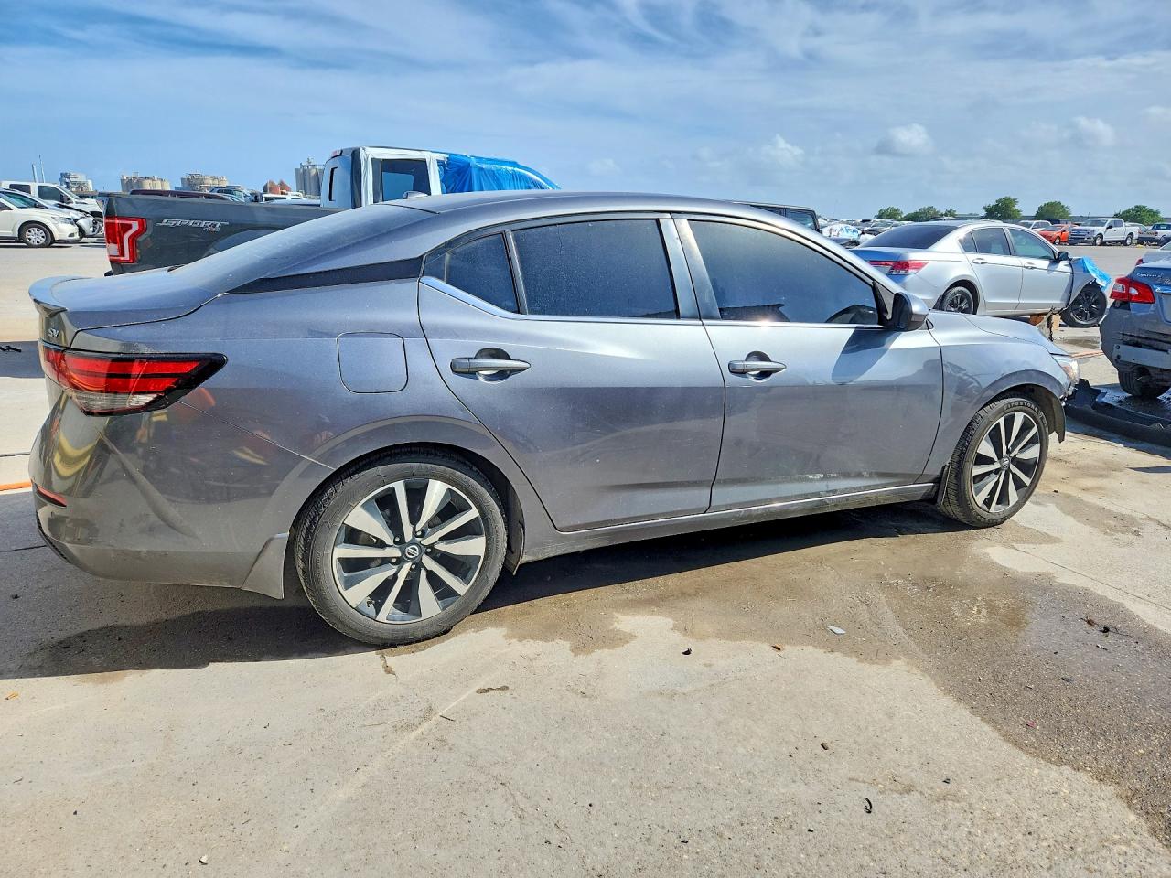 2021 NISSAN SENTRA