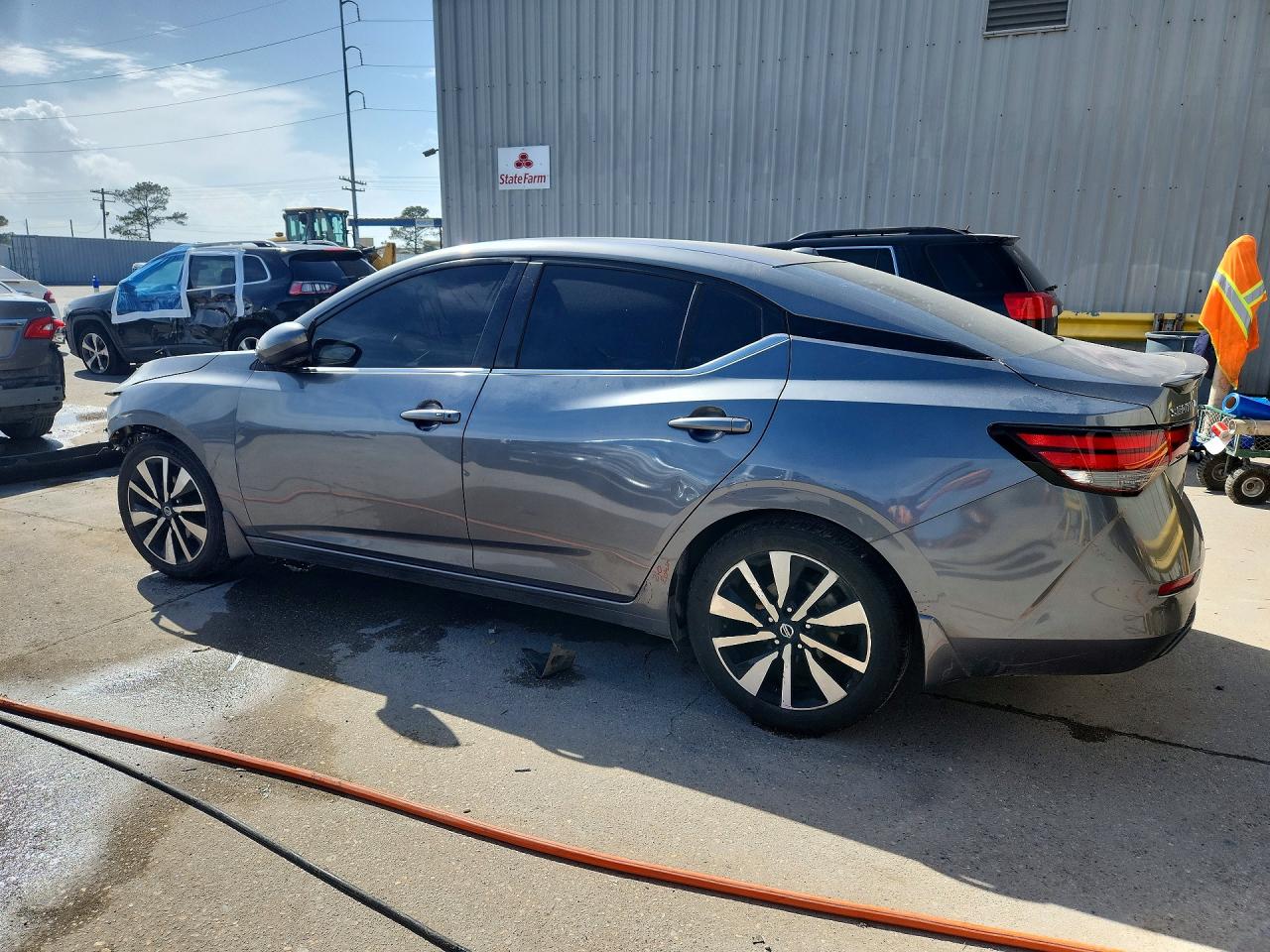 2021 NISSAN SENTRA