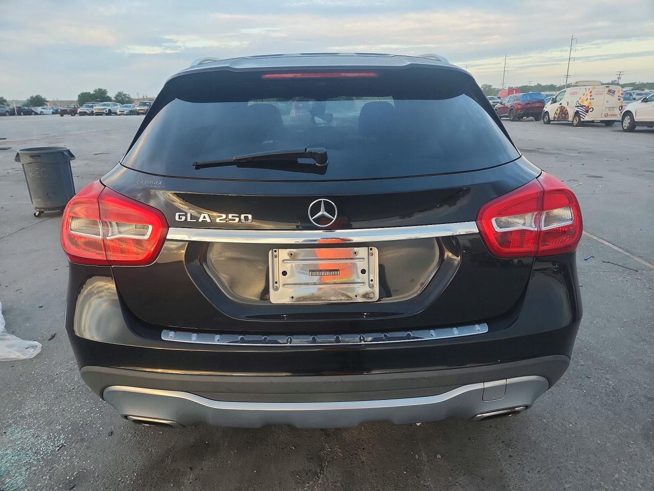 2018 MERCEDES-BENZ GLA-CLASS
