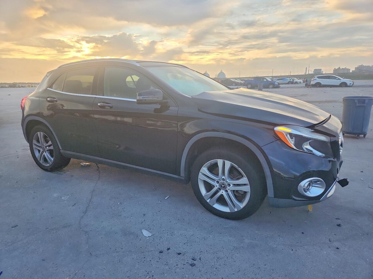 2018 MERCEDES-BENZ GLA-CLASS