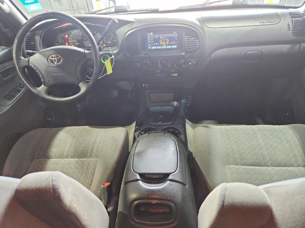 2004 TOYOTA TUNDRA