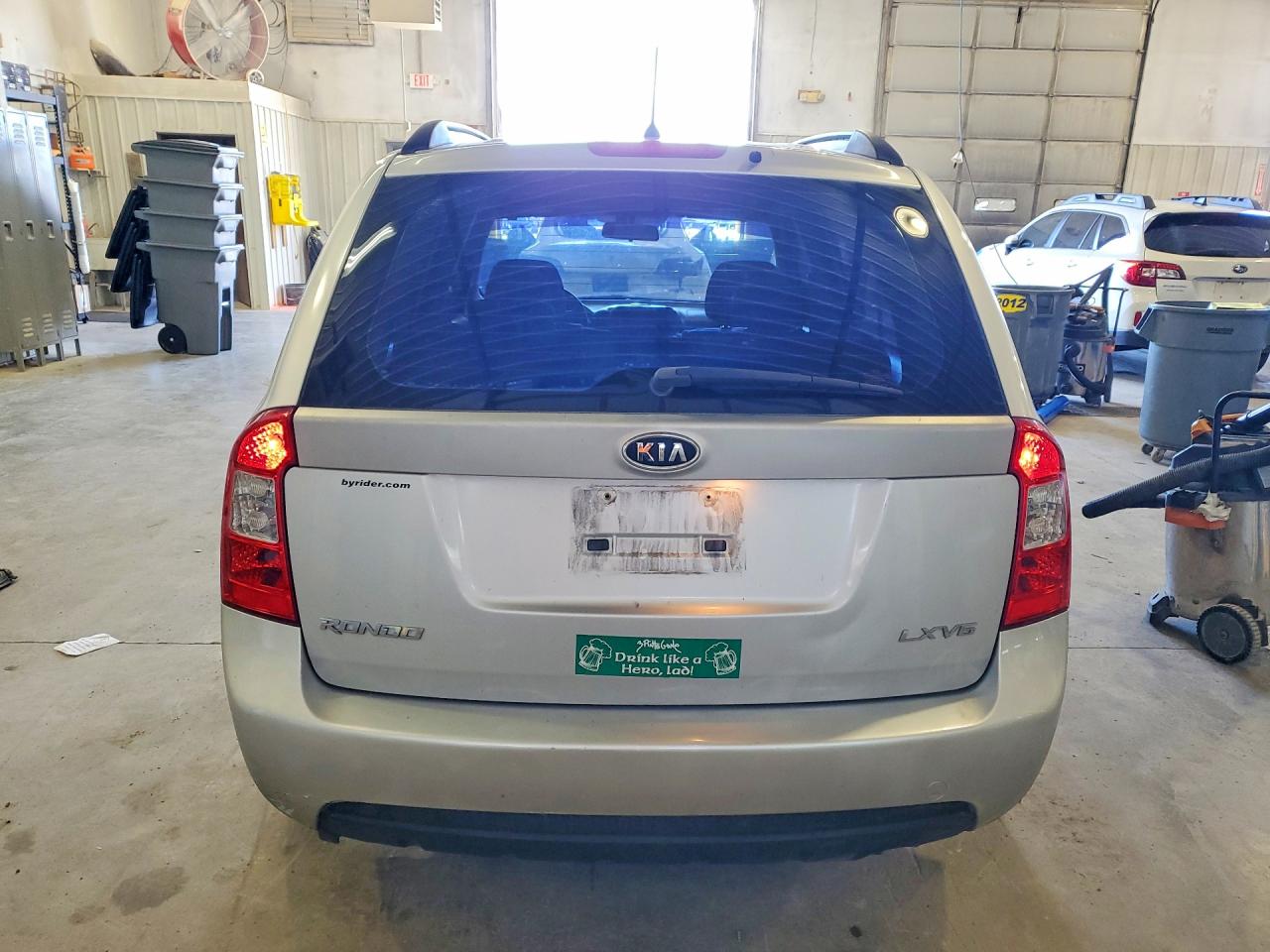 2008 KIA RONDO