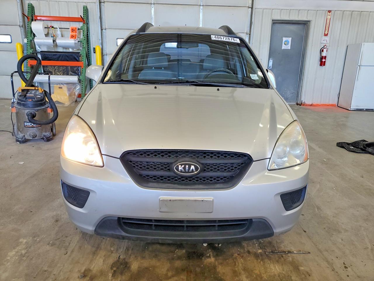 2008 KIA RONDO