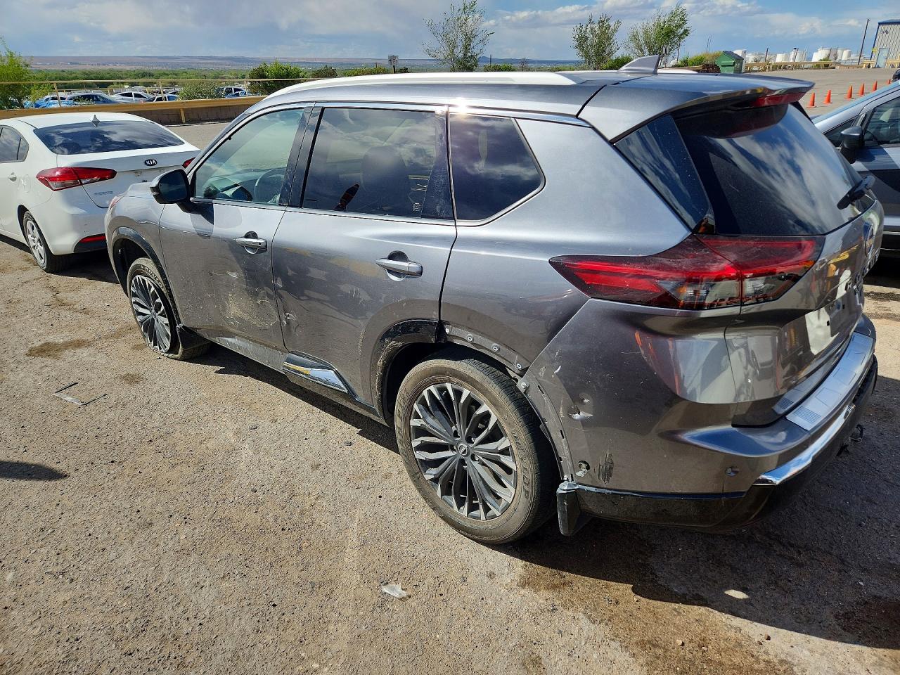 2024 NISSAN ROGUE