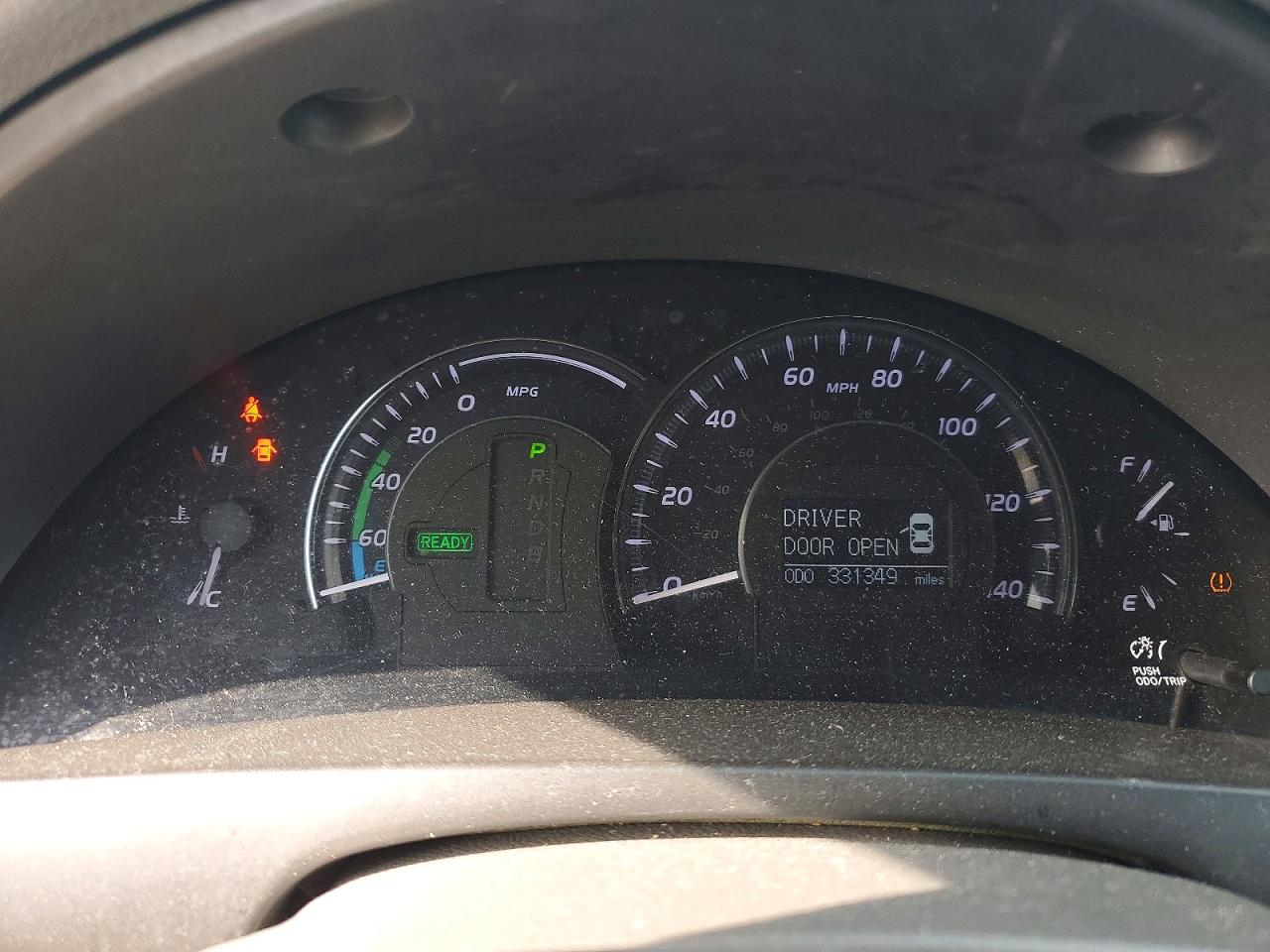2011 TOYOTA CAMRY