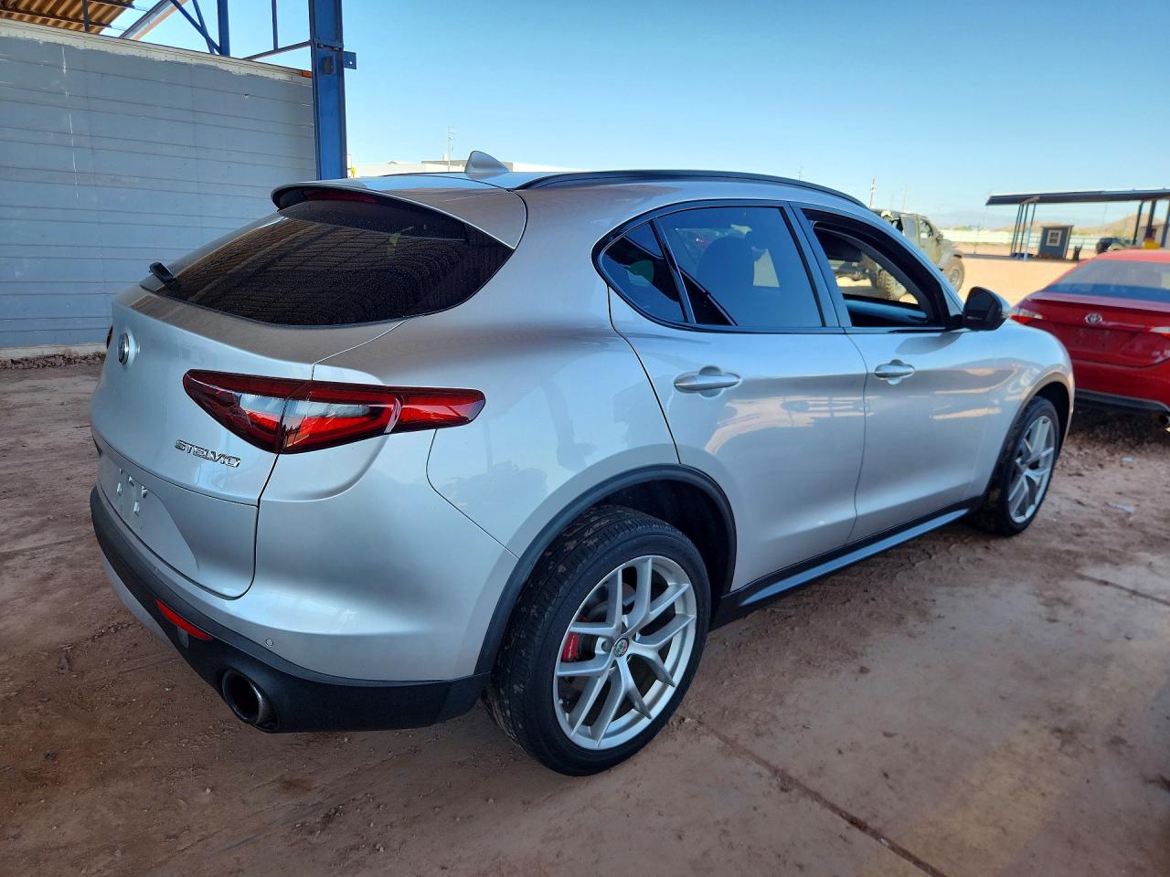 2018 ALFA ROMEO STELVIO