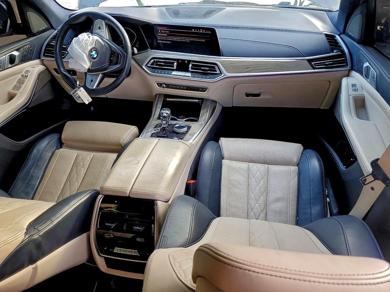 2019 BMW X7
