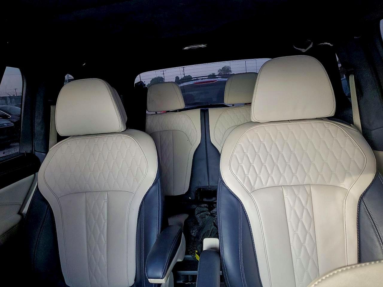 2019 BMW X7