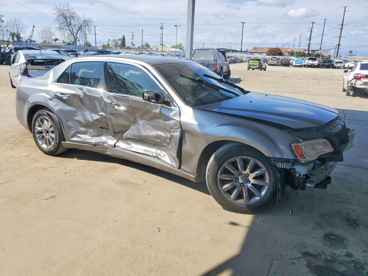 2011 CHRYSLER 300