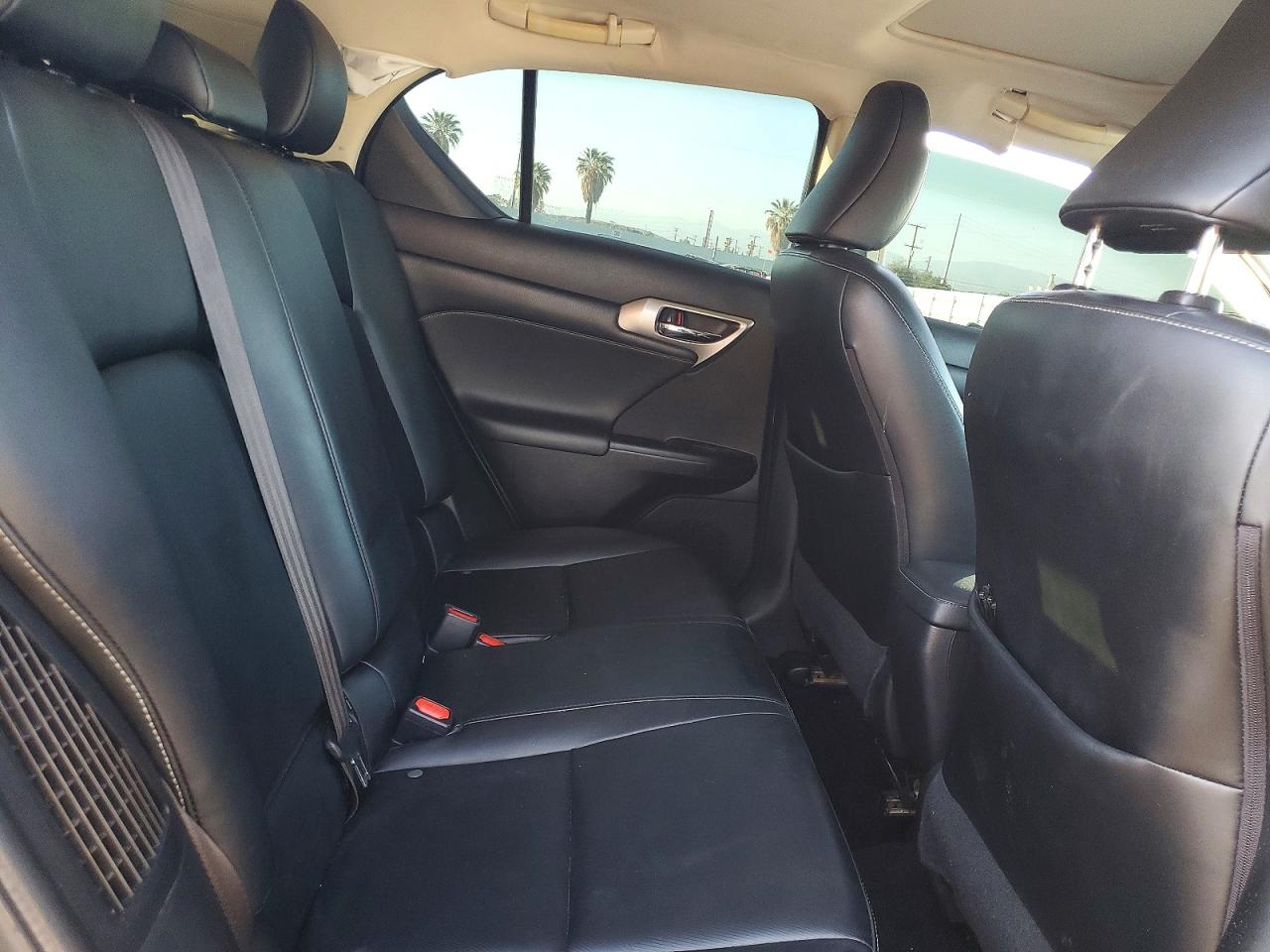 2017 LEXUS CT 200H BA