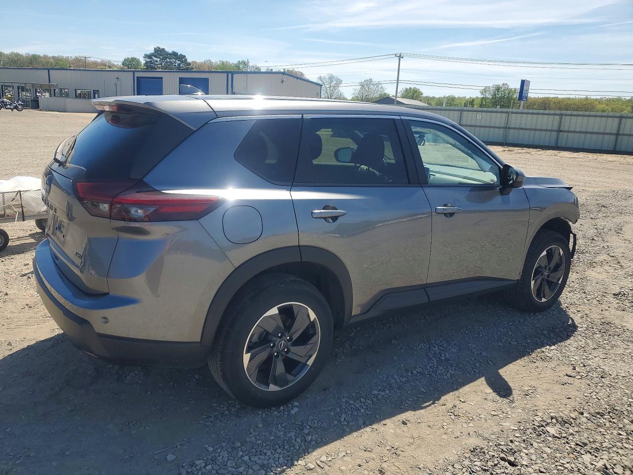 2025 NISSAN ROGUE