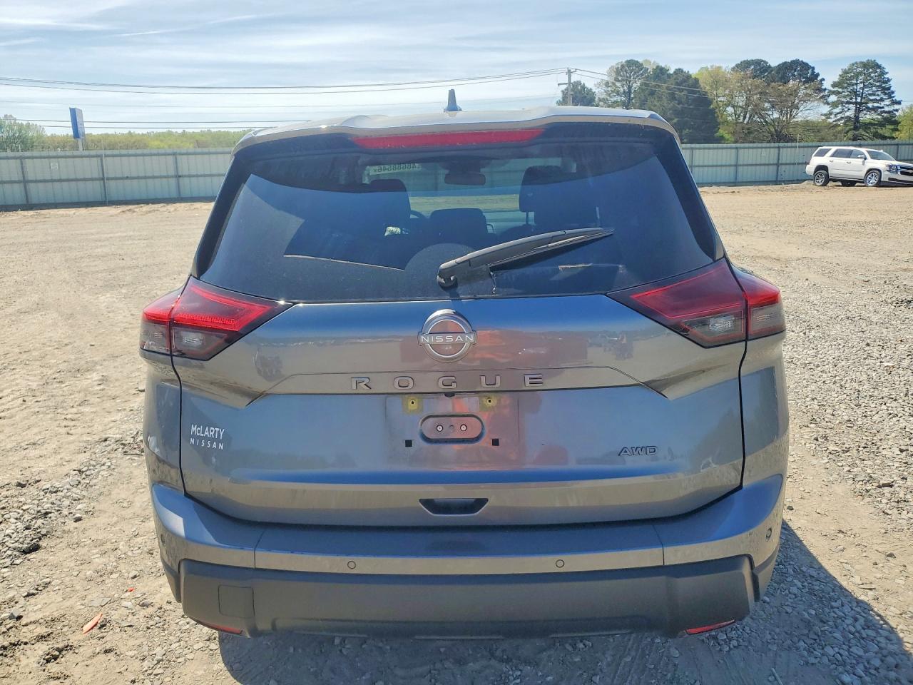 2025 NISSAN ROGUE