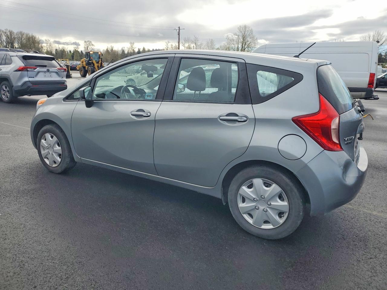 2015 NISSAN VERSA