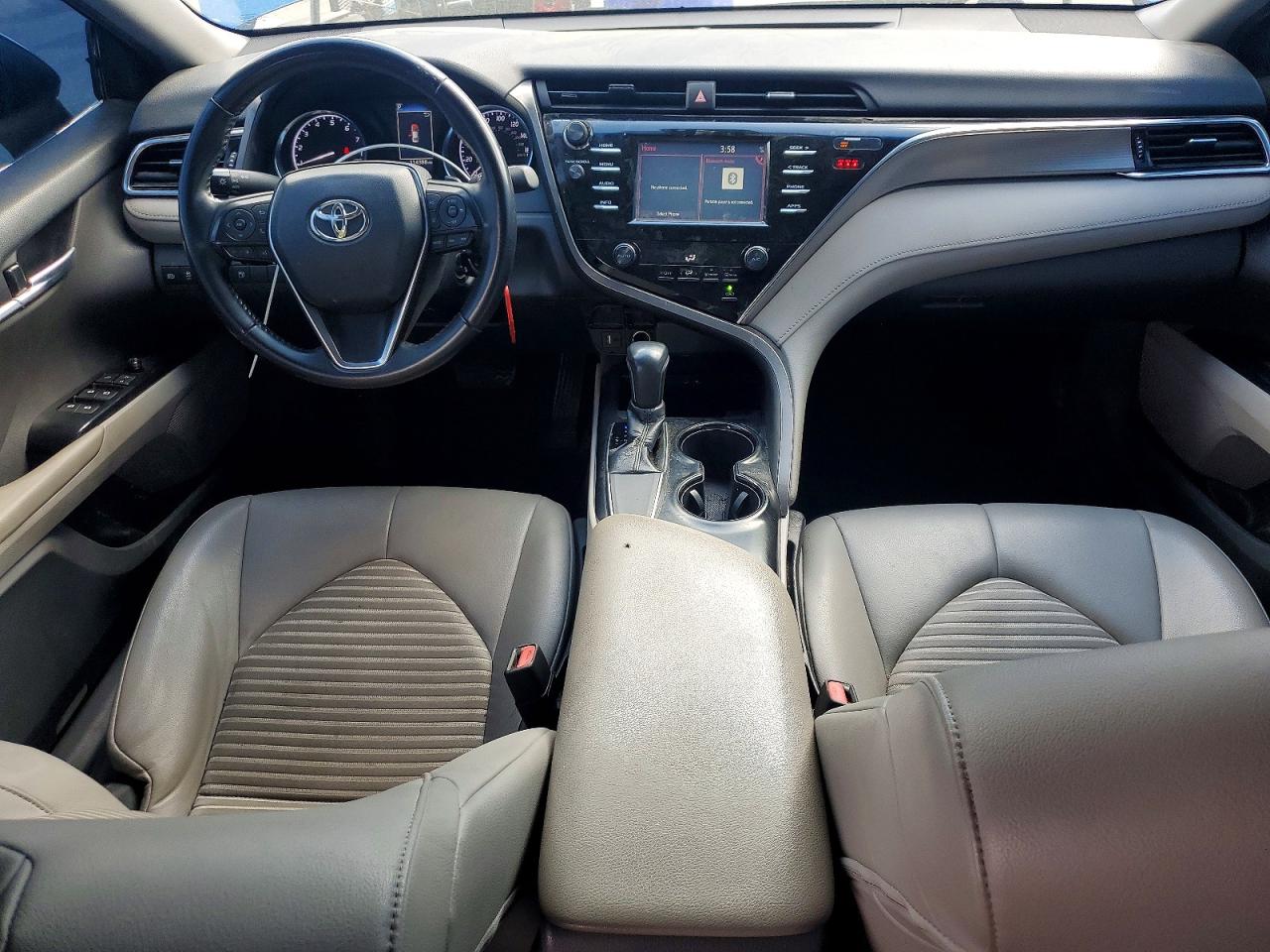 2018 TOYOTA CAMRY