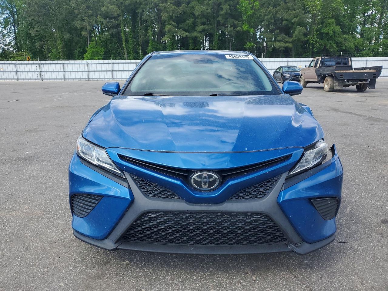2018 TOYOTA CAMRY