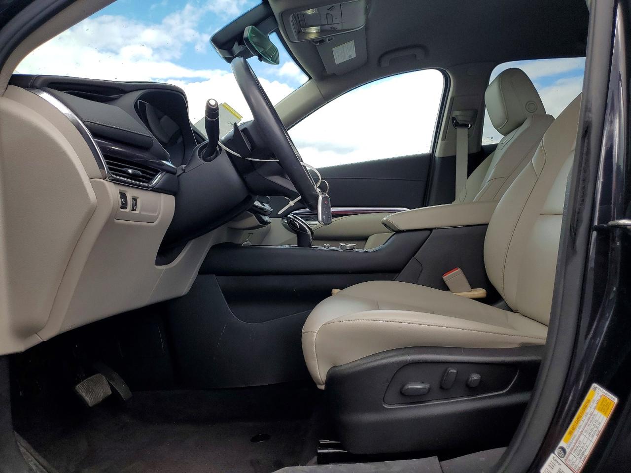 2023 CADILLAC XT4