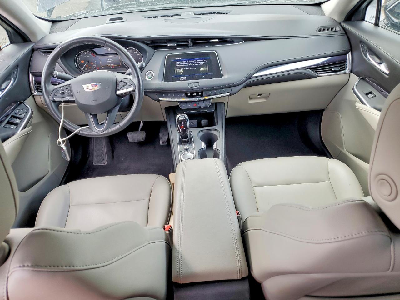2023 CADILLAC XT4