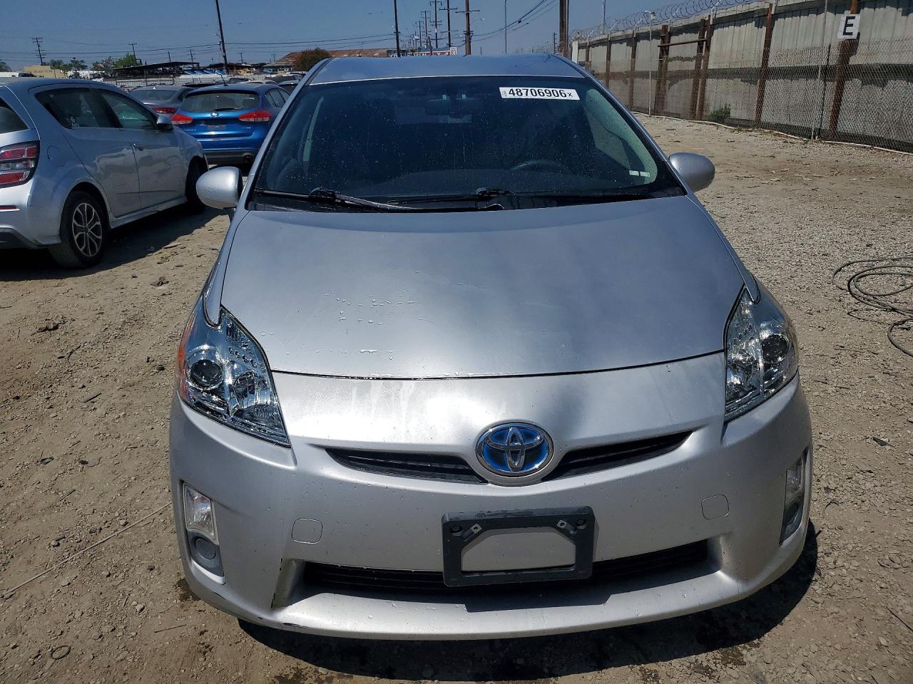 2011 TOYOTA PRIUS