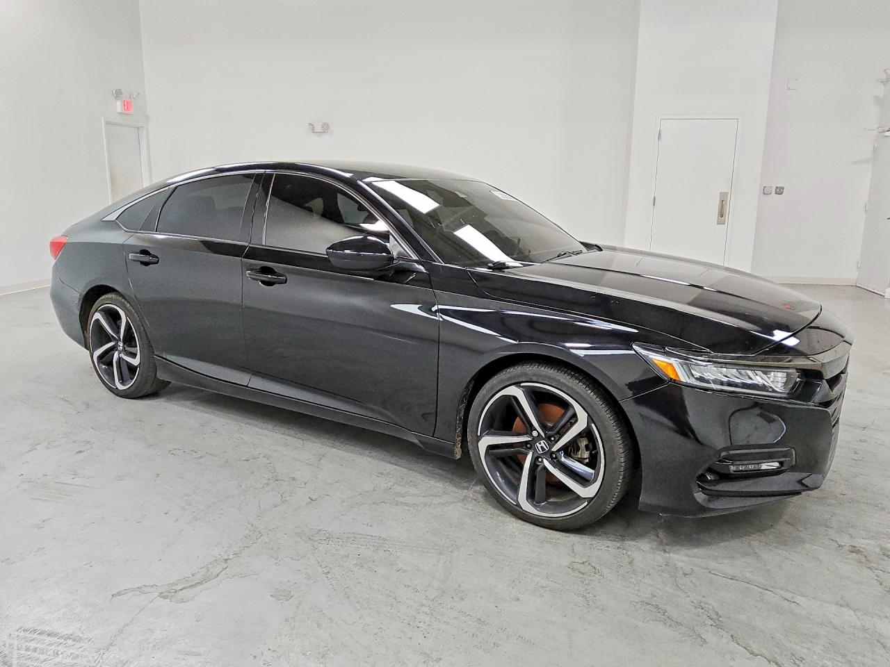 2019 HONDA ACCORD