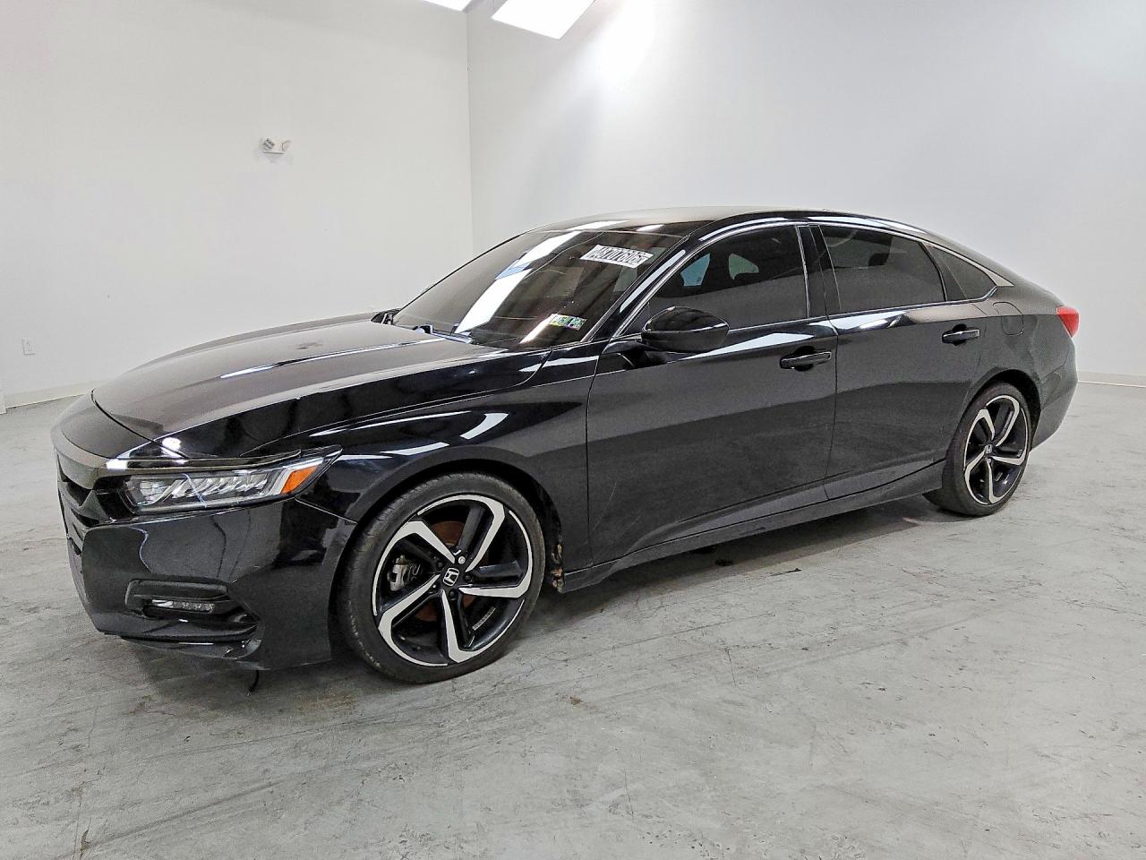 2019 HONDA ACCORD