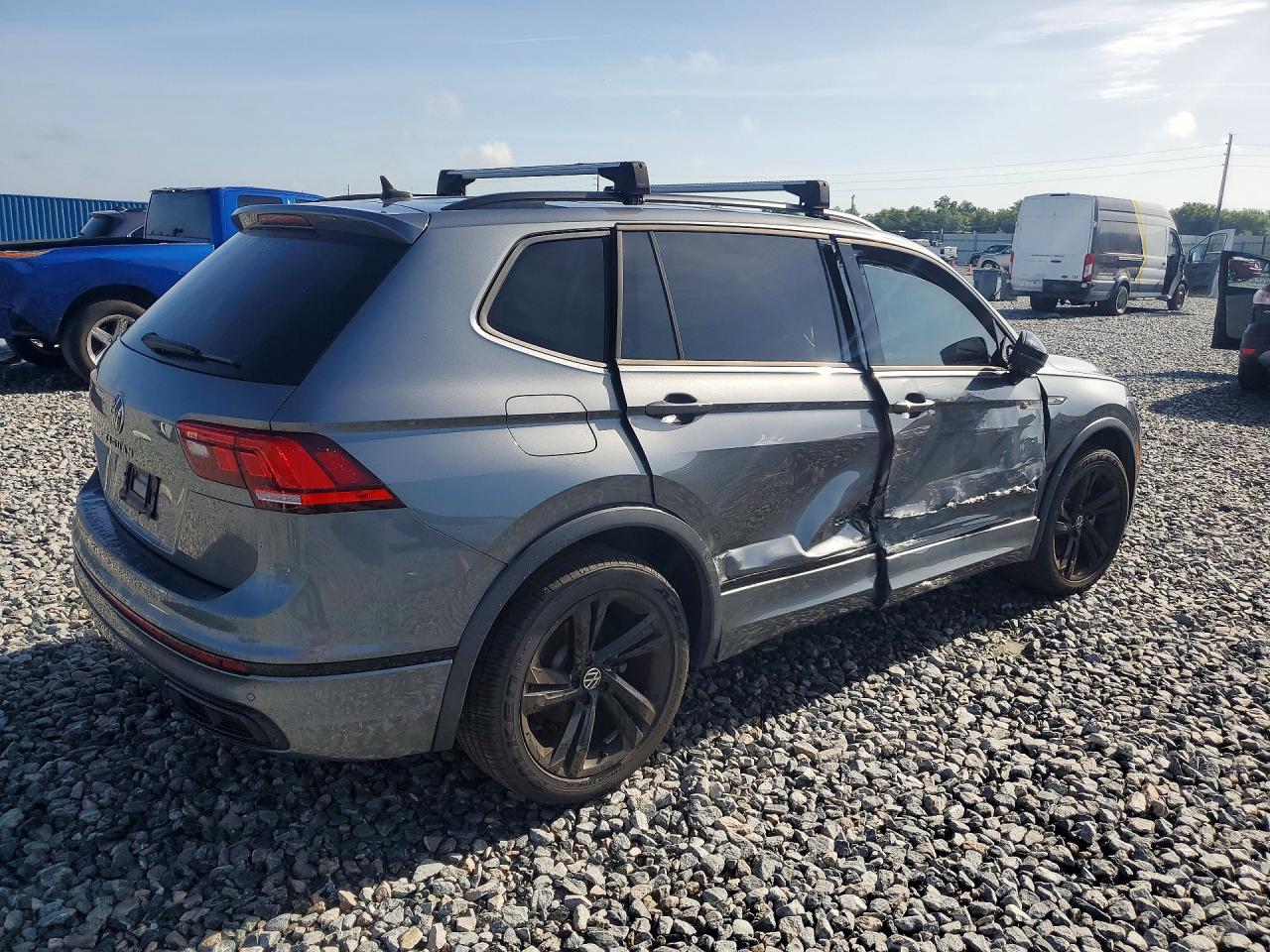 2023 VOLKSWAGEN TIGUAN