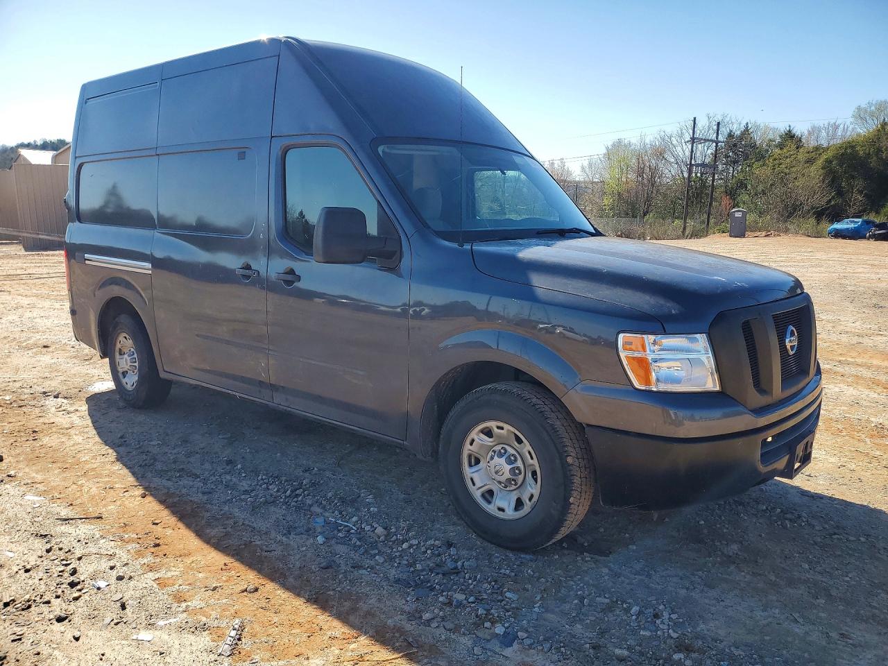 2019 NISSAN NV