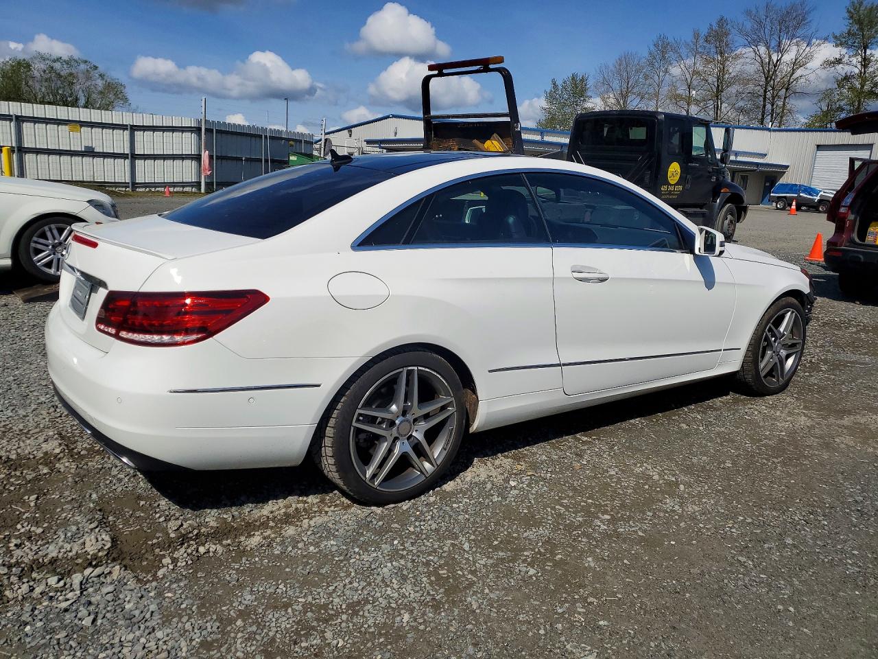 2014 MERCEDES-BENZ E-CLASS