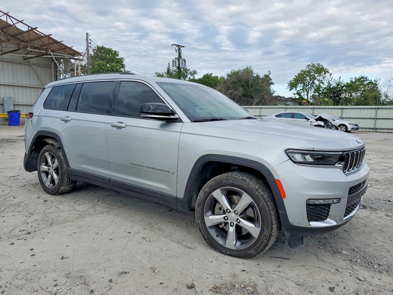 2021 JEEP CHEROKEE
