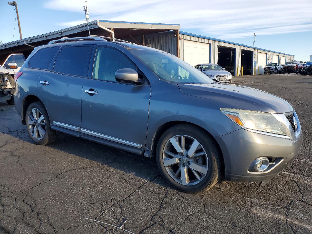 2015 NISSAN PATHFINDER