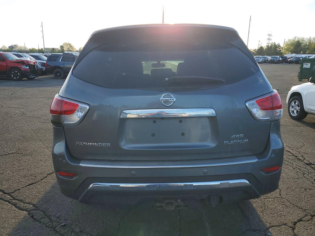 2015 NISSAN PATHFINDER