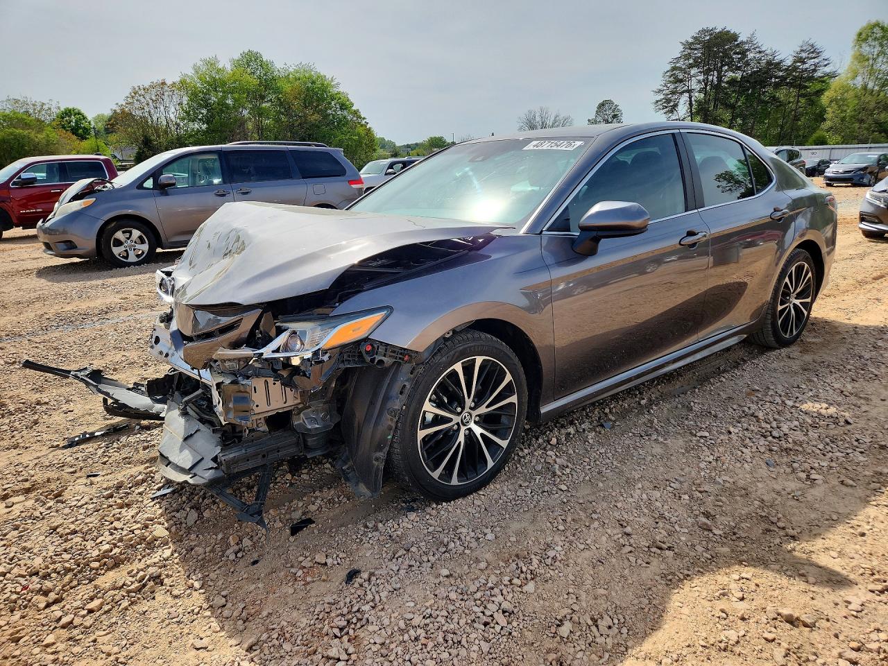 2018 TOYOTA CAMRY