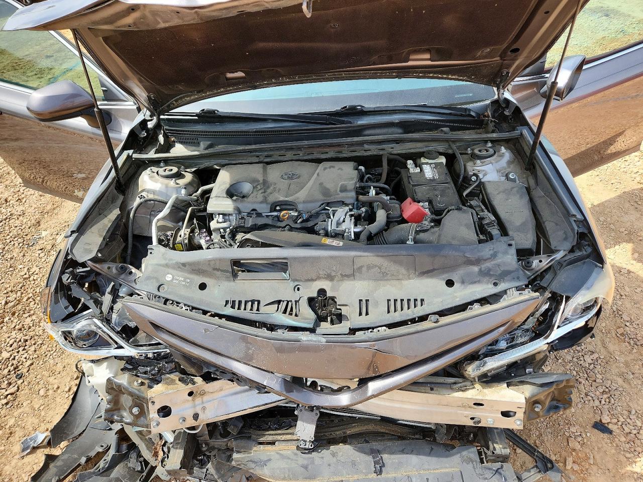 2018 TOYOTA CAMRY
