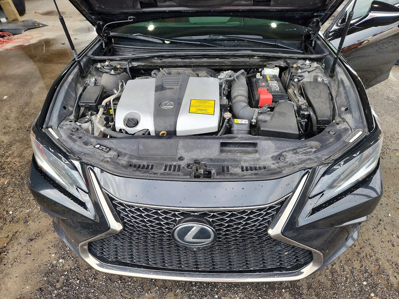 2023 LEXUS ES350
