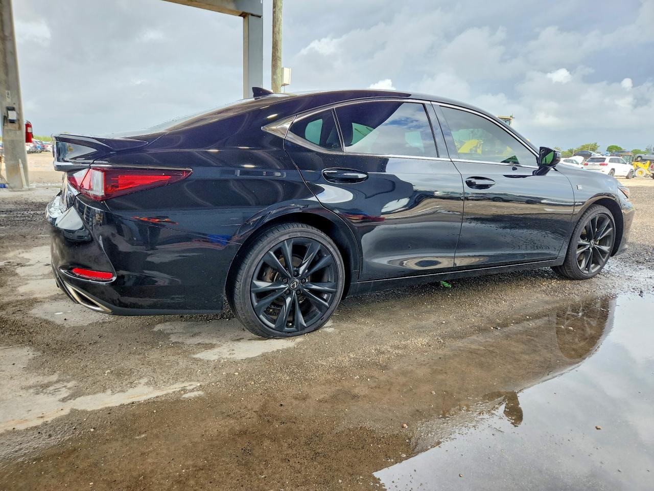 2023 LEXUS ES350