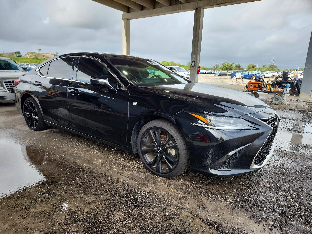 2023 LEXUS ES350