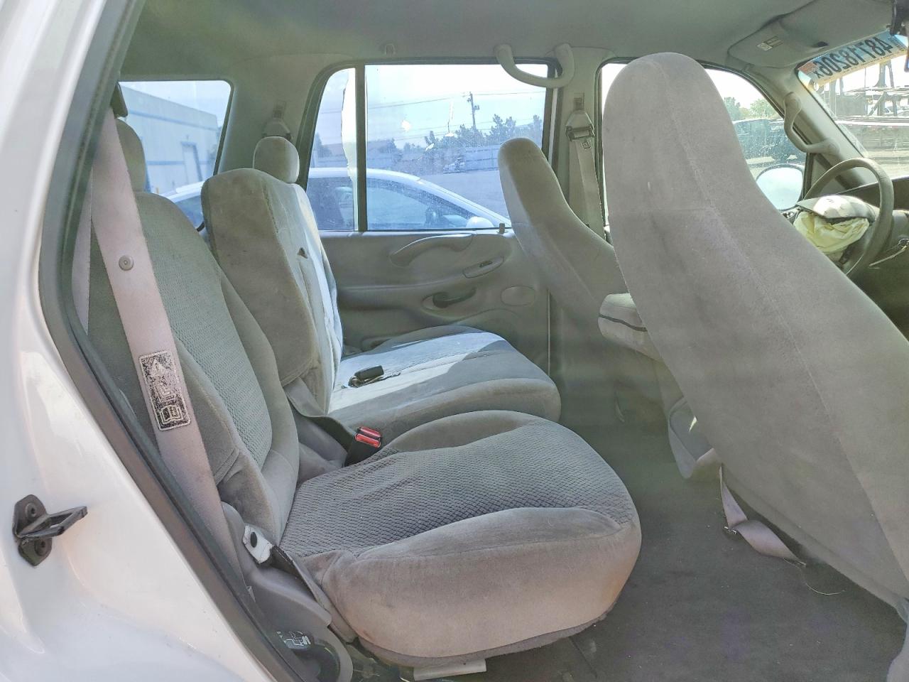 2000 FORD EXPEDITION