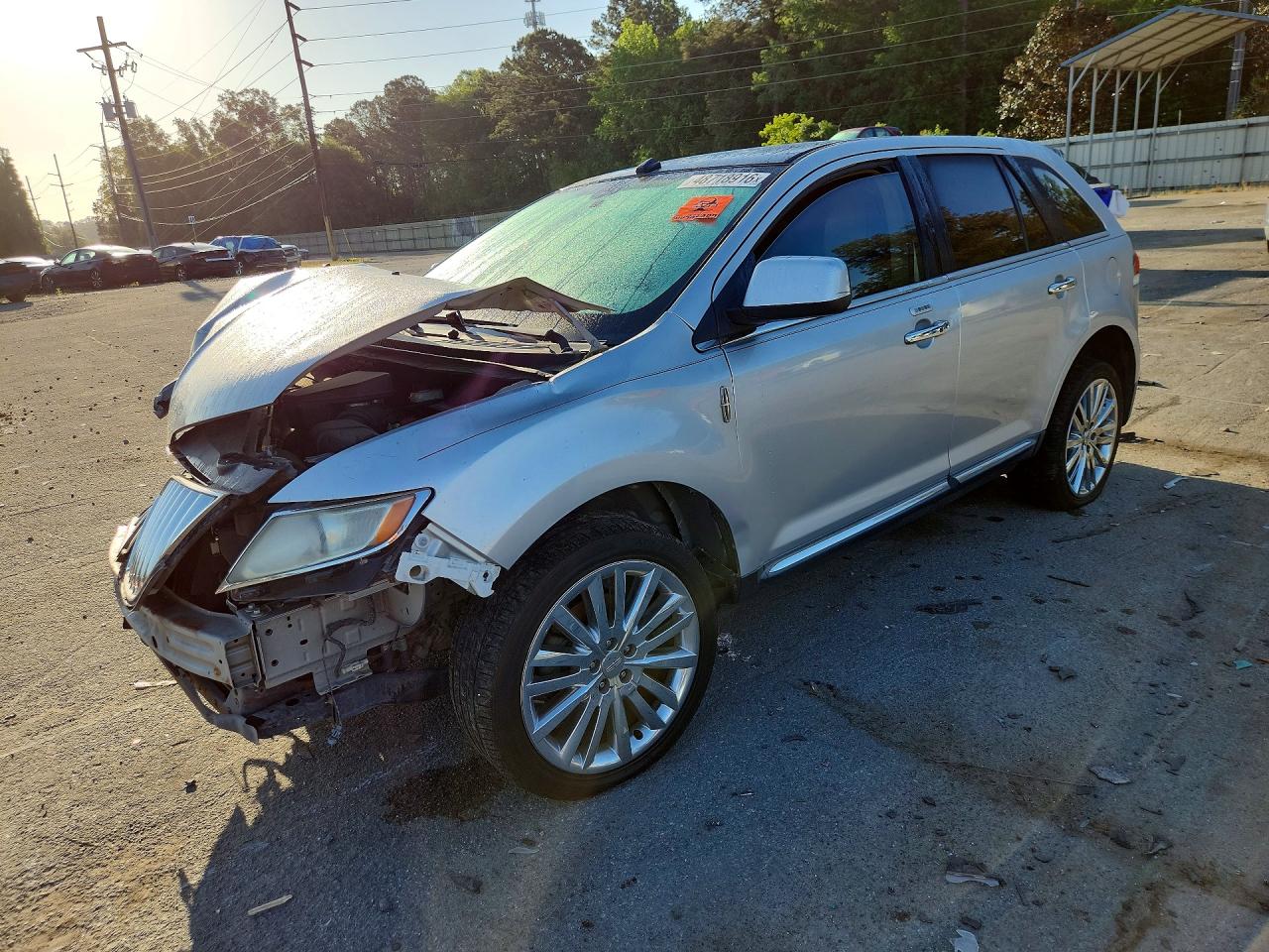 2011 LINCOLN TOWNHOUSE MKX
