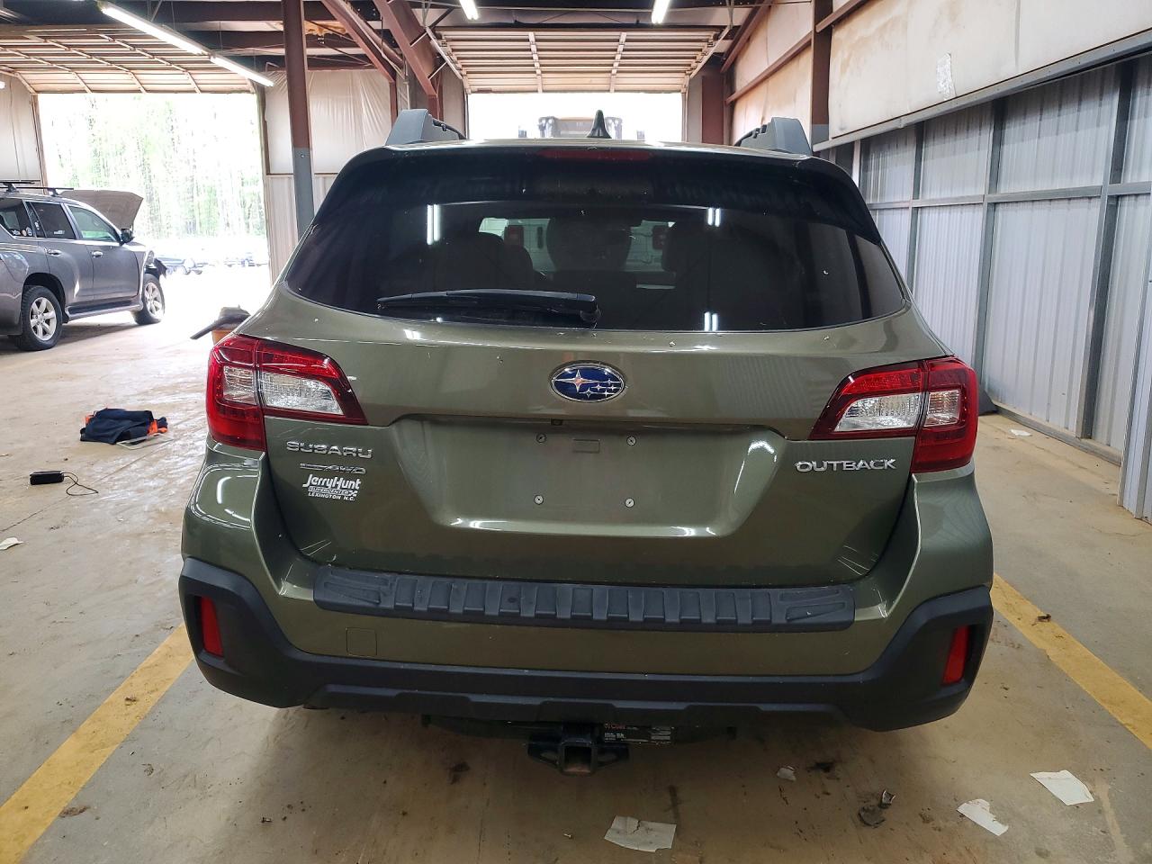 2019 SUBARU OUTBACK
