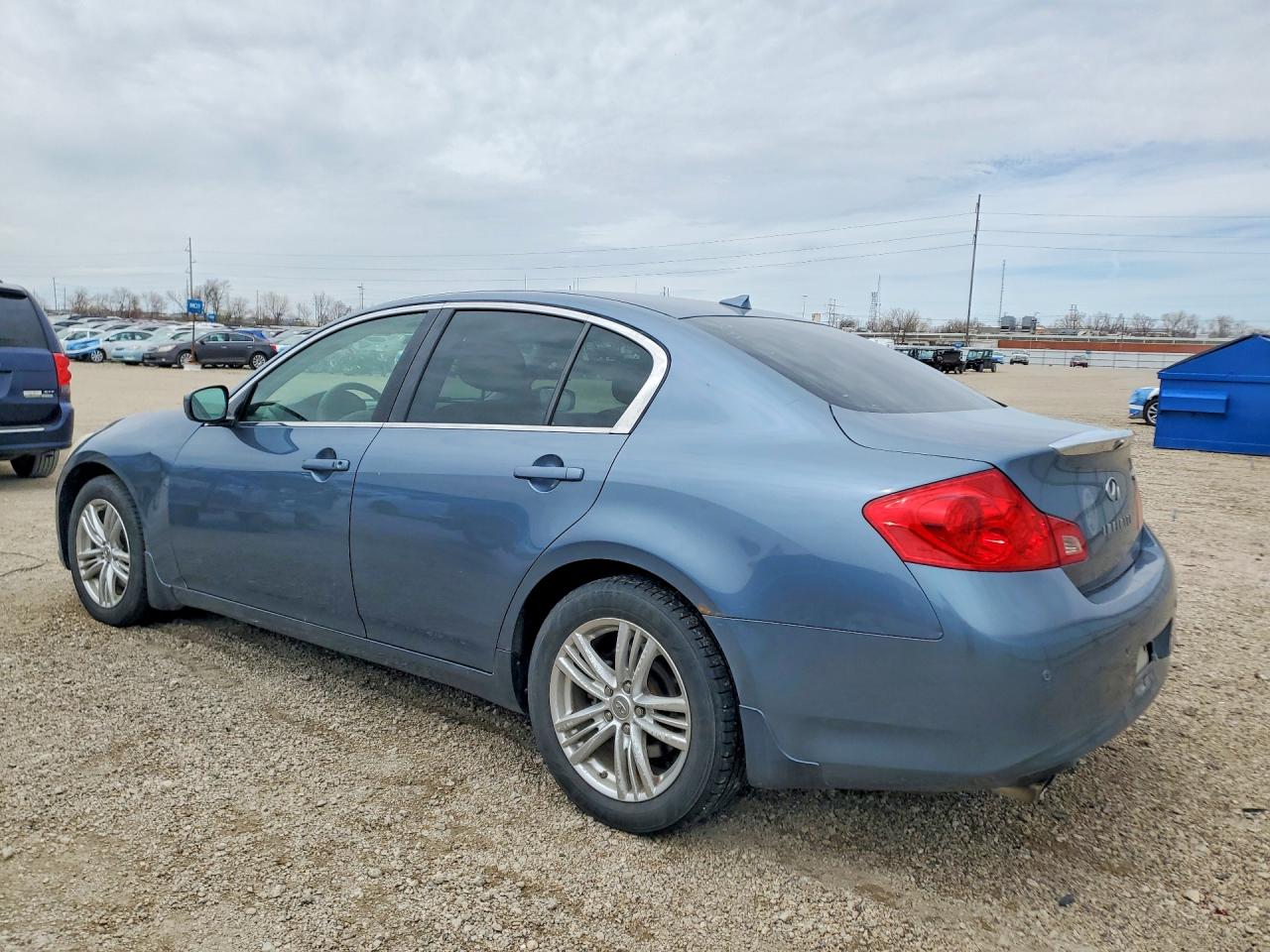 2010 INFINITI G37