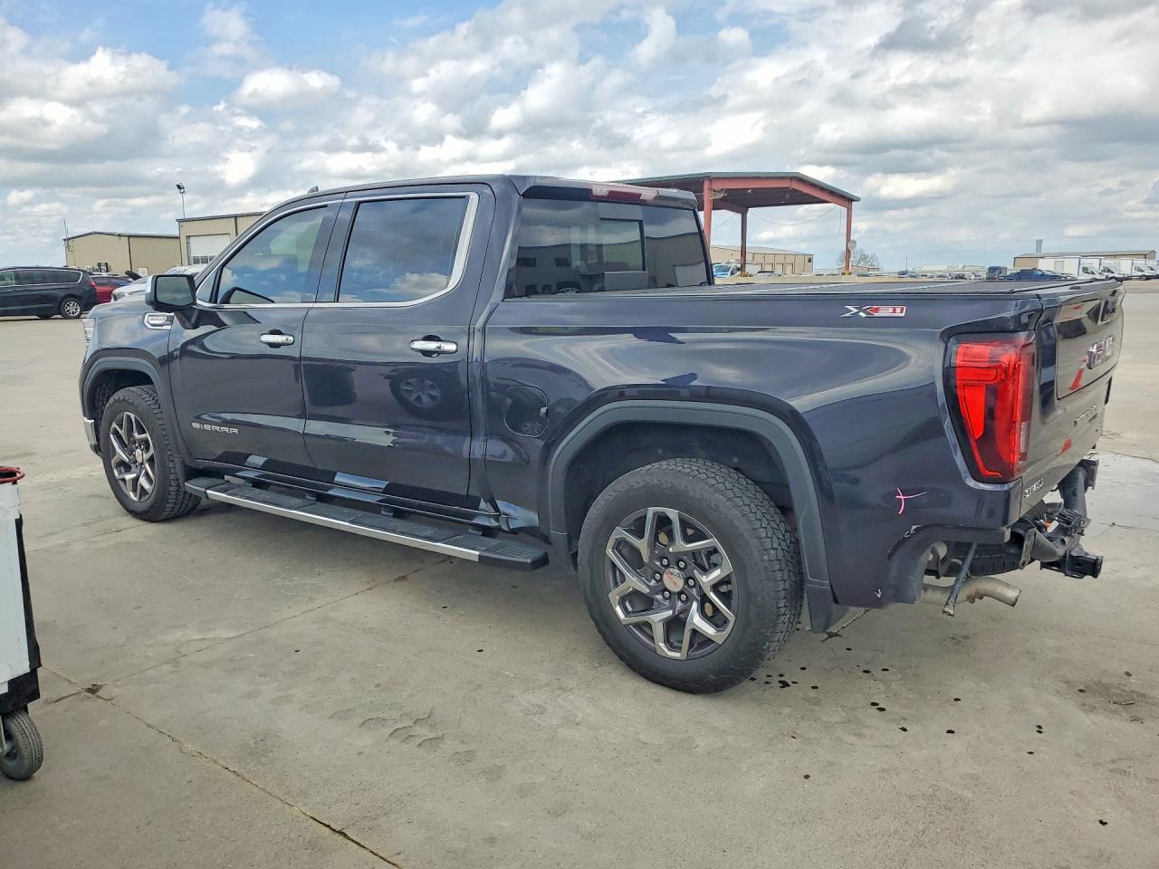 2024 GMC SIERRA