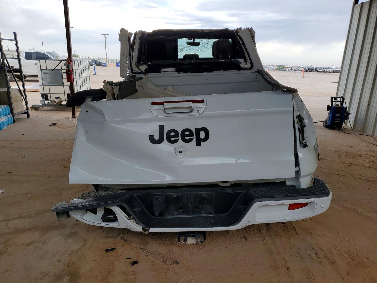 2022 JEEP GLADIATOR